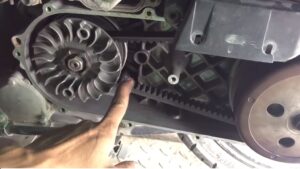 Dấu Hiệu Nhận Biết Cần Thay Dây Curoa